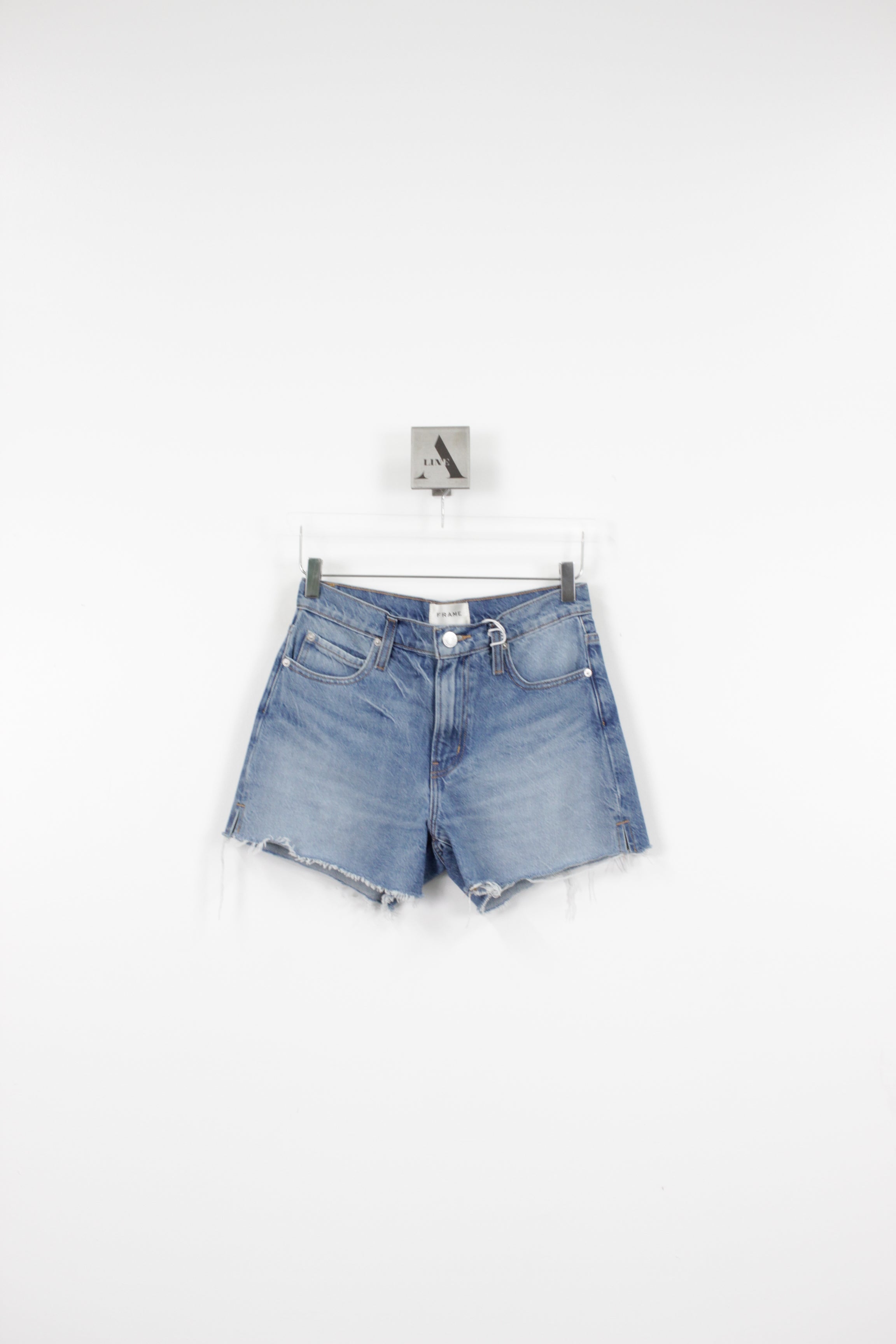 THE VINTAGE RELAXED SHORT RAW FRAY